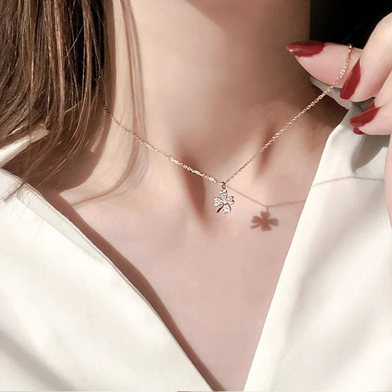Kleeblatt Kette minimalistisch – Glücksbringer Halskette