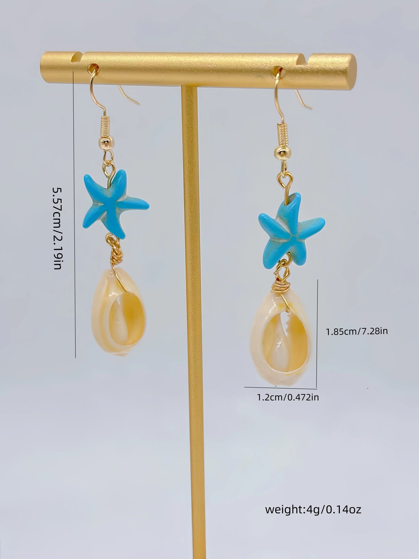 Vergoldete Ohrringe mit Cremeblume – Elegantes, Hochwertiges Design