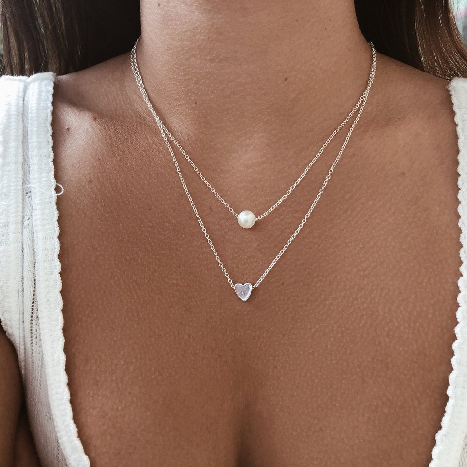 Doppelte Herzkette mit Perle – Layering Halskette