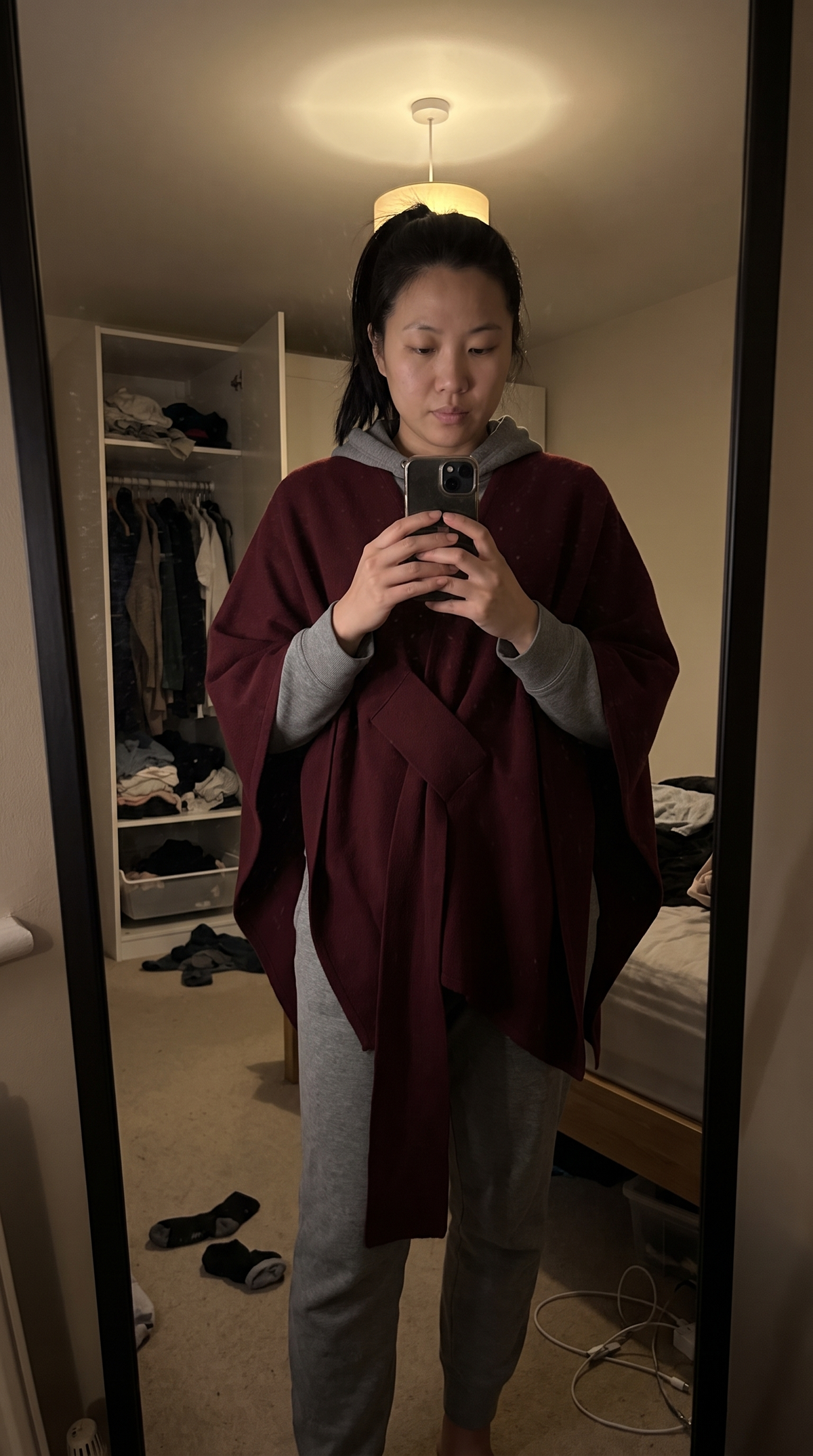 Poncho v2 UGC Spiegel Weinrot